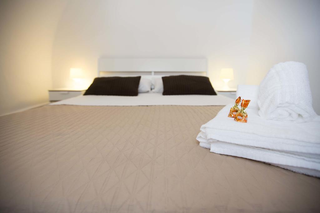 Residence Guidaloca Скопело Екстериор снимка